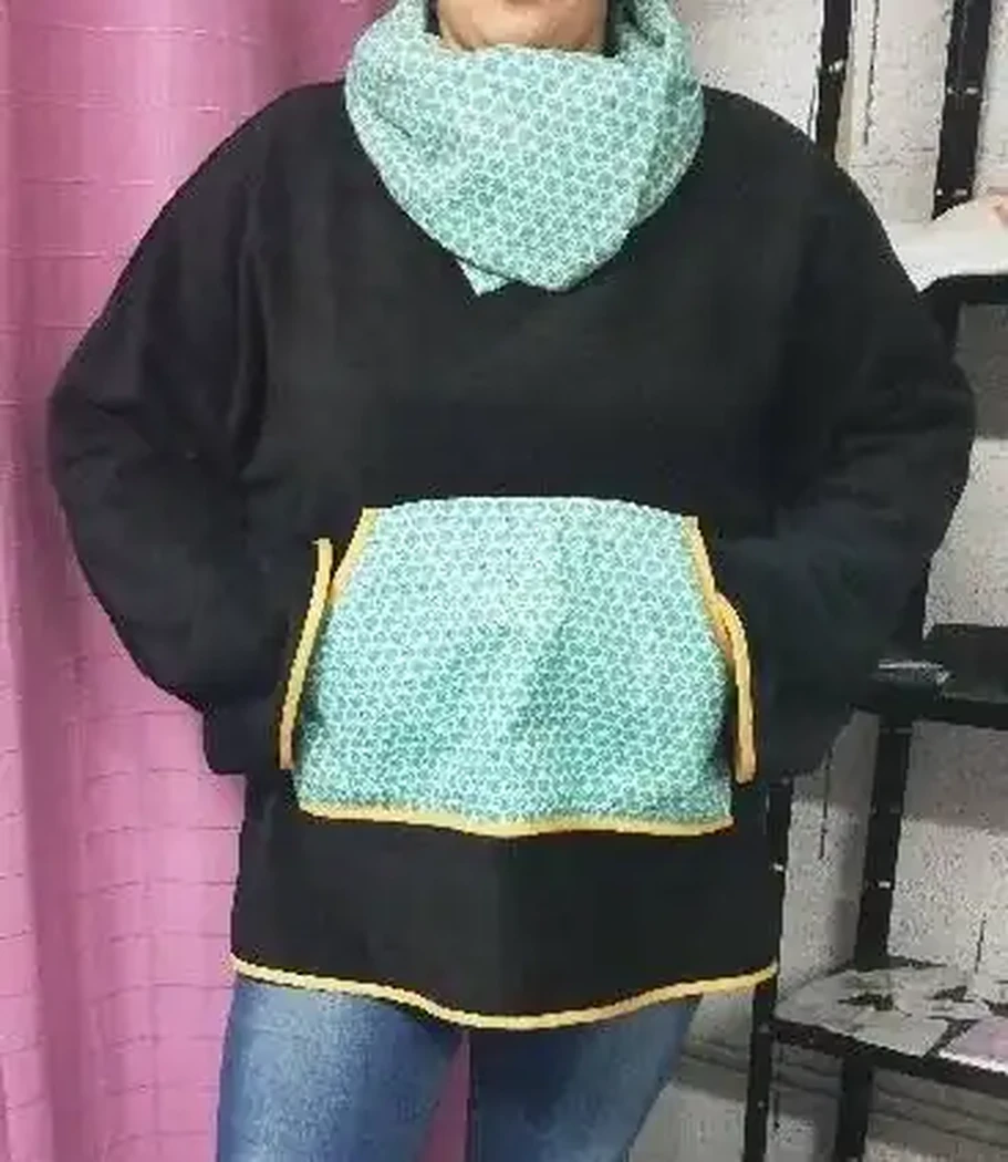 Pancho polaire avec poche kangourou