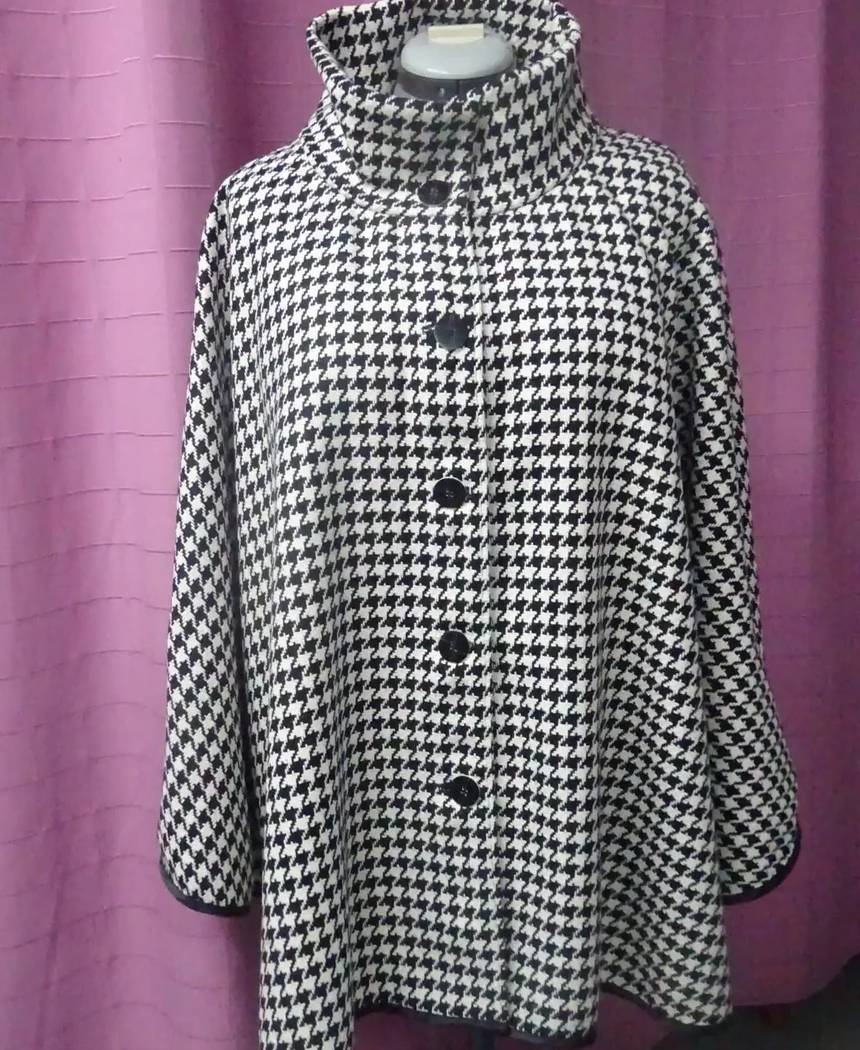 Manteau Cape en tissu pied de coq